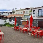 ゲストハウス Casa Linda Baia