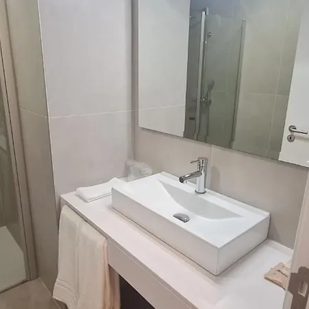 Casa Linda Baia Gæstehus *