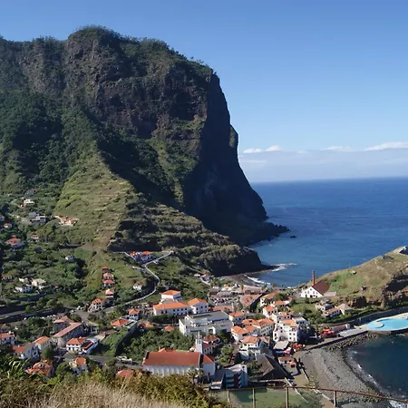 Konukevi Casa Linda Baia *